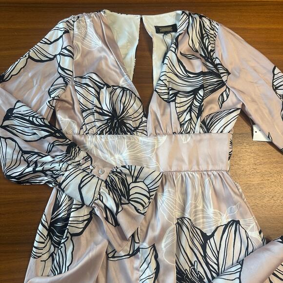 Alexia Admor Blush Pink Satin Floral Bell Sleeve Maxi Dress, Size Small NWT - Picture 5 of 10